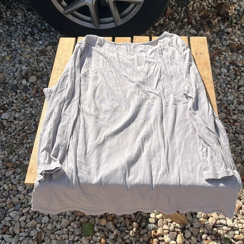 Ann Taylor Loft Lace front shirt - Picture 4 of 4